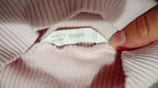 Jersey fino rosa de Mango