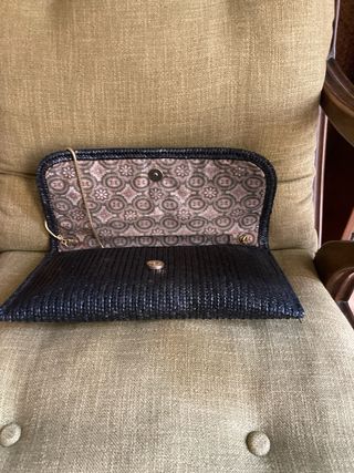 Cartera negra derafia de Creaciones Domenech