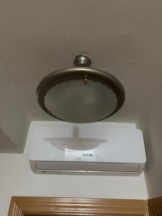 Lampara techo vintage dorada