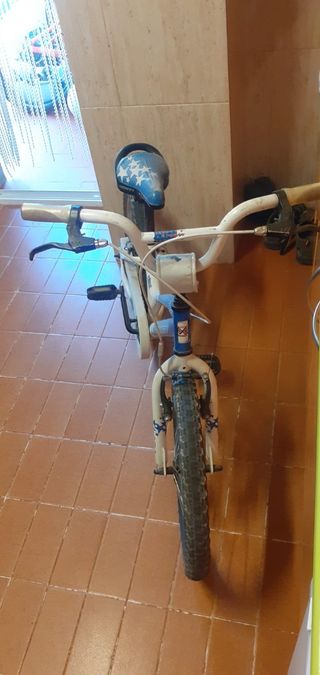 Bicicleta modelo BMX MONTY
De 18 pulgadas