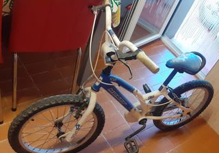 Bicicleta modelo BMX MONTY
De 18 pulgadas