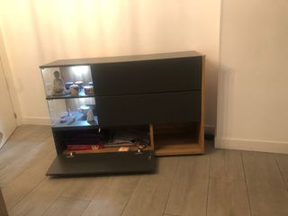 Aparador con Iluminación - Roble