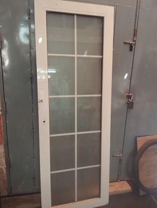 Puerta aluminio 2000*770mm