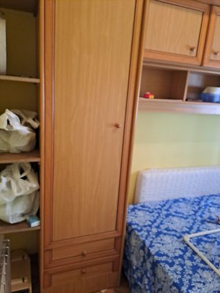 Armadio a ponte in legno per bambini, COMODINO E SPECCHIO 
