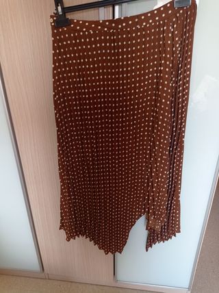 Falda larga lunares marrón