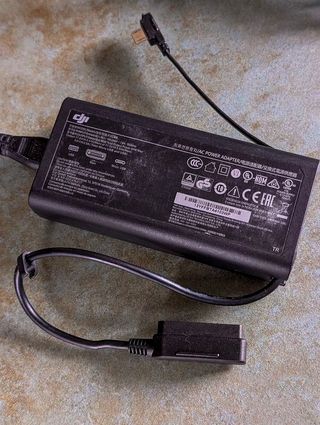 Caricabatterie originale DJI F2C60