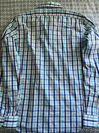 Camisa cuadros azul de Zara