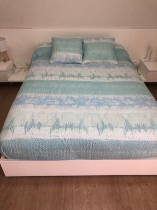 Colcha bouti cama 150x190- turquesa. Como nueva