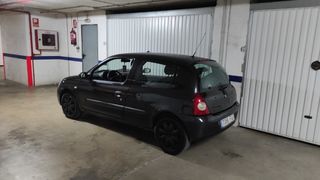 Renault Clio 2006
