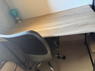 Escritorio madera-metal, beige + silla 