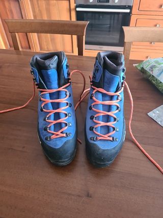Scarpe alpinismo Scarpa