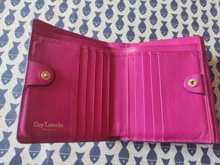 Cartera rosa Guy Laroche