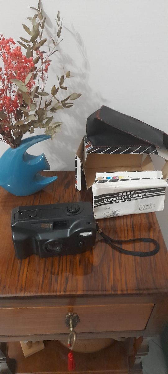 Fotocamera analogica Brist anni 70