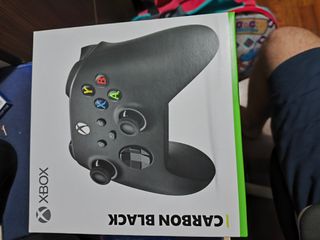 Mando Xbox Series X|S Carbon Black