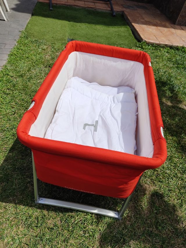 Mini cuna plegable roja BABYHOME