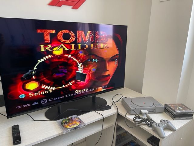 Pack consola Playstation 1 + 5 juegos