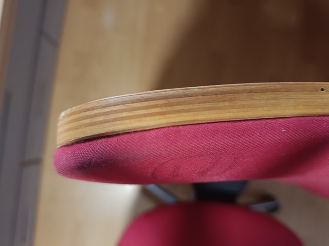 Silla oficina Honda roja