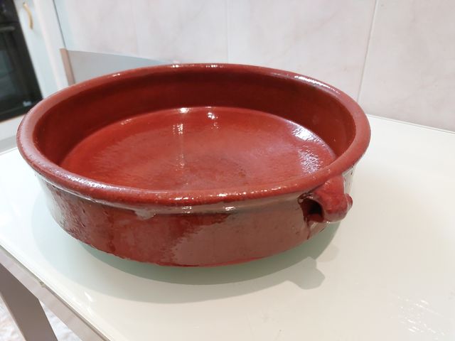 Olla barro cocido vintage