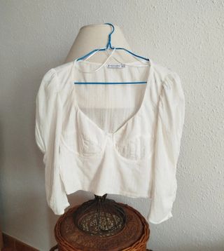 Blusa blanca Stradivarius