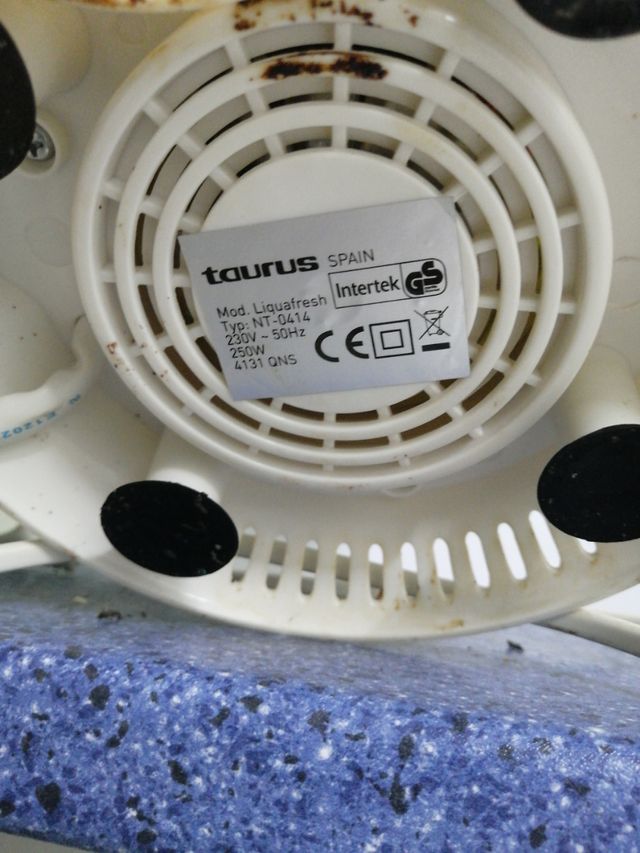 Licuadora Taurus liquafresh.