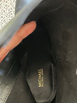 Botas Michael Kors negras tacón