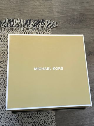 Botas Michael Kors negras tacón
