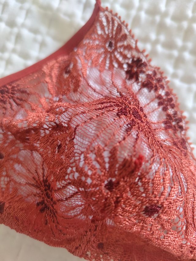 Conjunto Malizia by "  La Perla " rojo