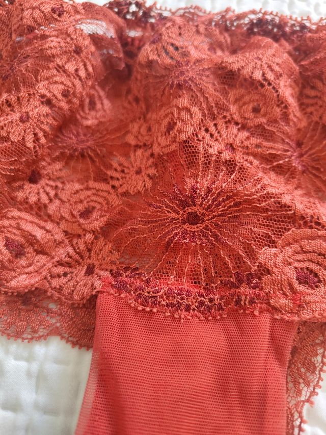 Conjunto Malizia by "  La Perla " rojo