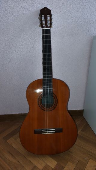 Guitarra española clásica