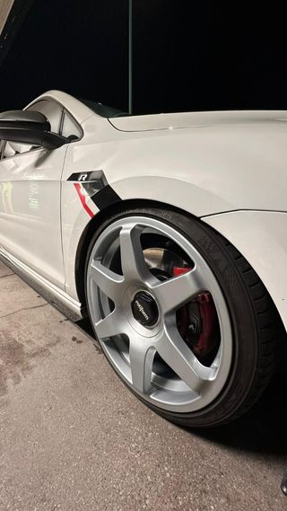 Llantas Rotiform Six 19" 8.5 ET45