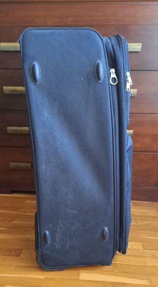 Samsonite - Maleta negra grande (80×50×30)
