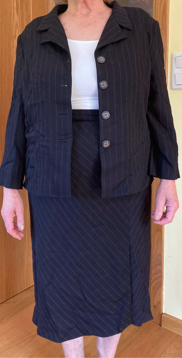 Traje chaqueta falda rayas mujer