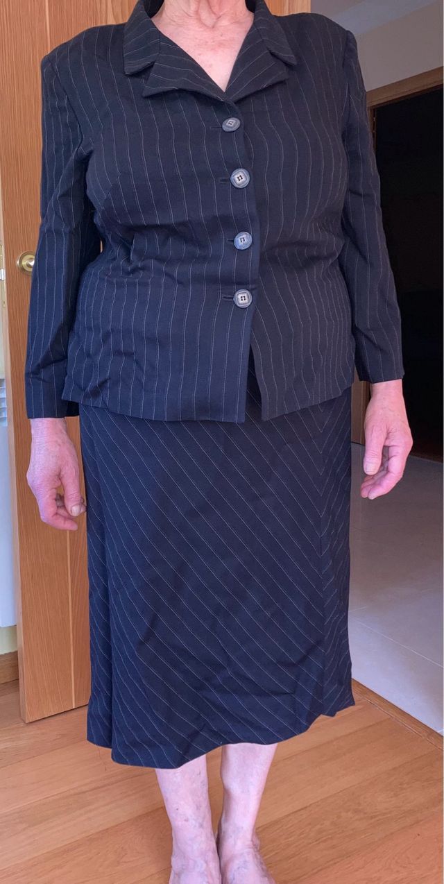 Traje chaqueta falda rayas mujer