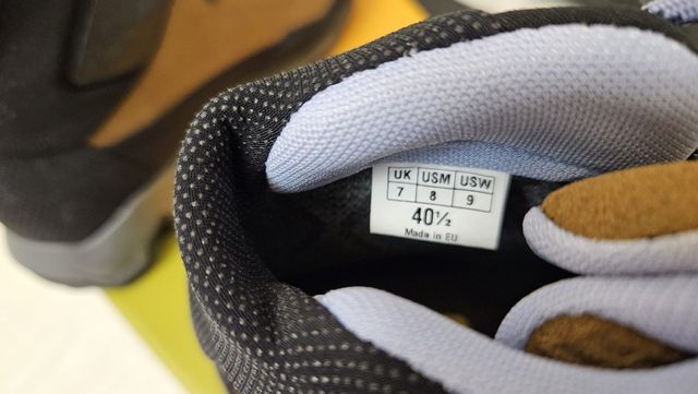 Scarponi trekking La Sportiva