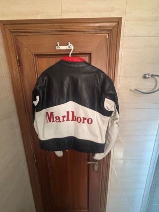 Cazadora cuero Marlboro moto vintage