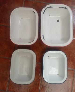 4 Fuentes porcelana blancas.