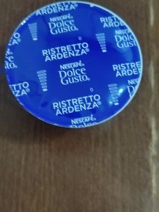Cafetera Dolce Gusto roja
