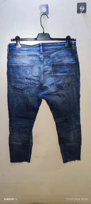 Vaquero Zara marrón tobillero