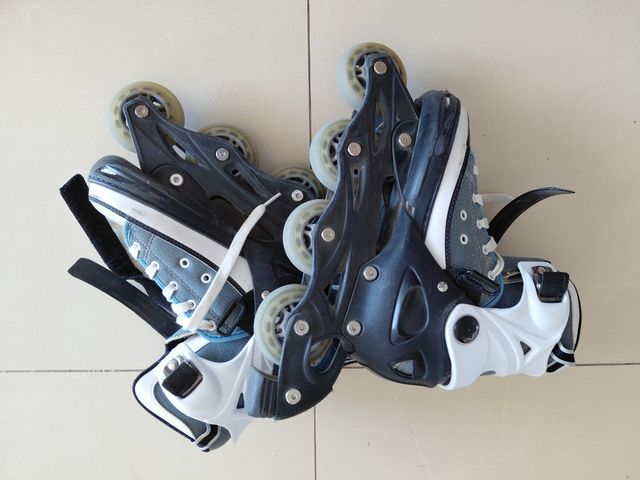 Patines en línea
Estilo Converse 
Medida regulable