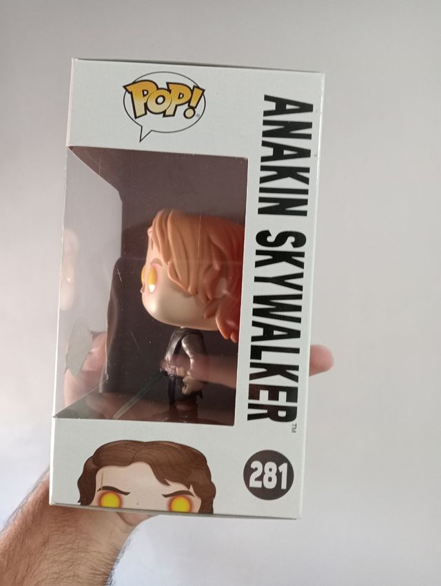 Funko pop star wars Anakin skywalker exclusivo .