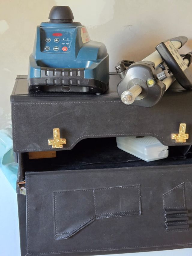 Bosch Laser BL 130 I Profesional