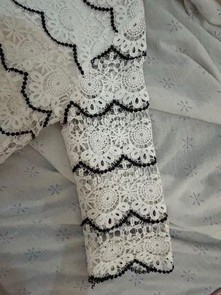 Vestido blanco media manga encaje