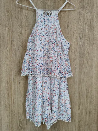 Mono corto floral · Bershka · XS (perfecto estado)