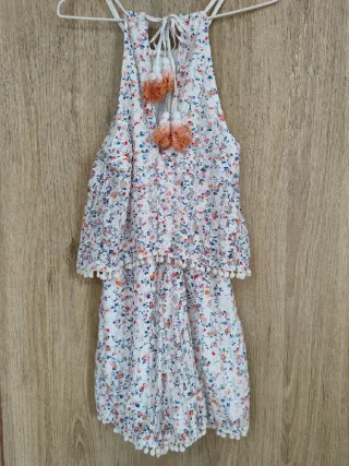 Mono corto floral · Bershka · XS (perfecto estado)