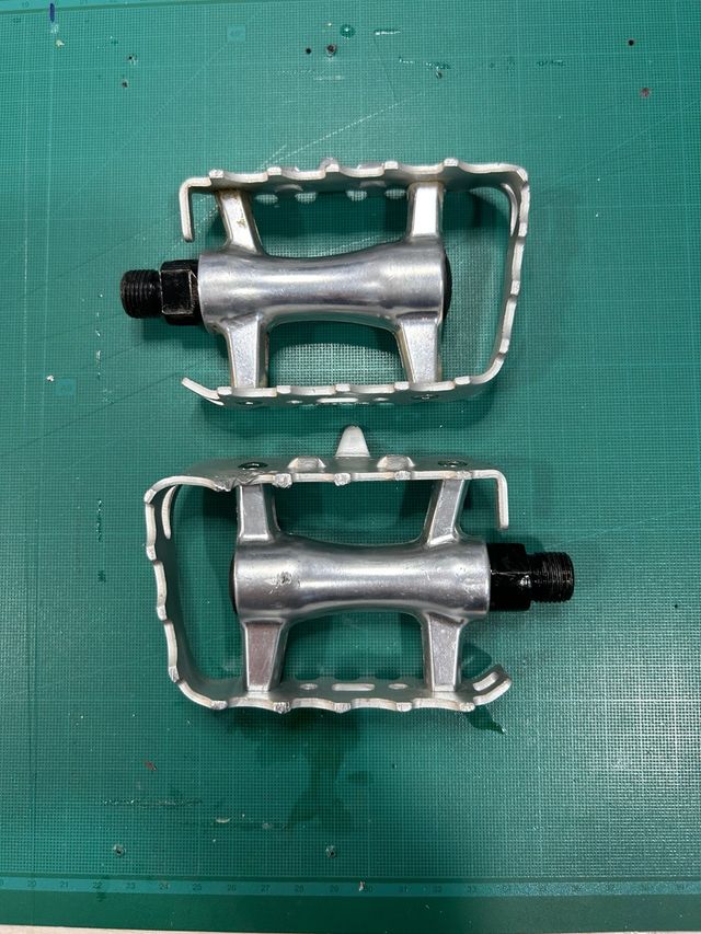 Pedales bicicleta de aluminio