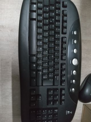 Teclado y ratón Logitech inalámbricos