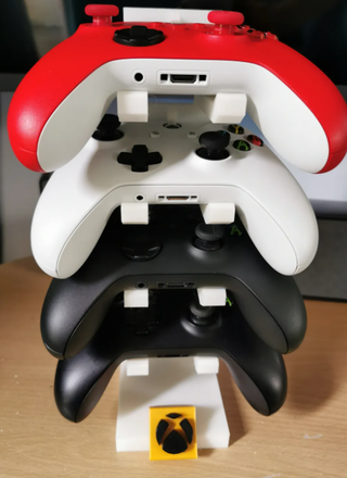 Soporte para 4 mandos - PS, Xbox, Switch