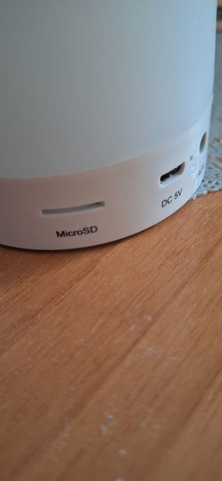 Altavoz Portátil USB,  MicroSD, Blanco, Bluetooth