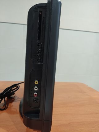 Televisor OKI 16" HD