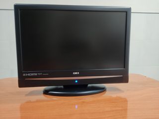 Televisor OKI 16" HD